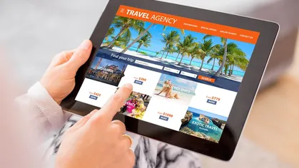 Peran Media Sosial pada Pariwisata Digital Article image