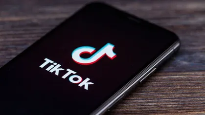 Lihat Jadwal FYP TikTok Terbaru 2024 untuk Konten Anda Article image