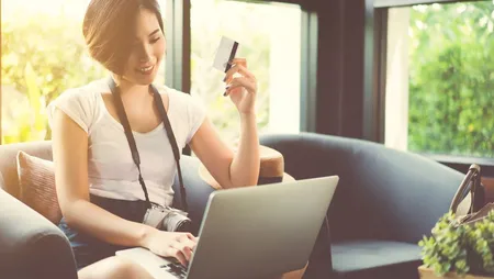 Global Trend: Online Travel Shopping Article image