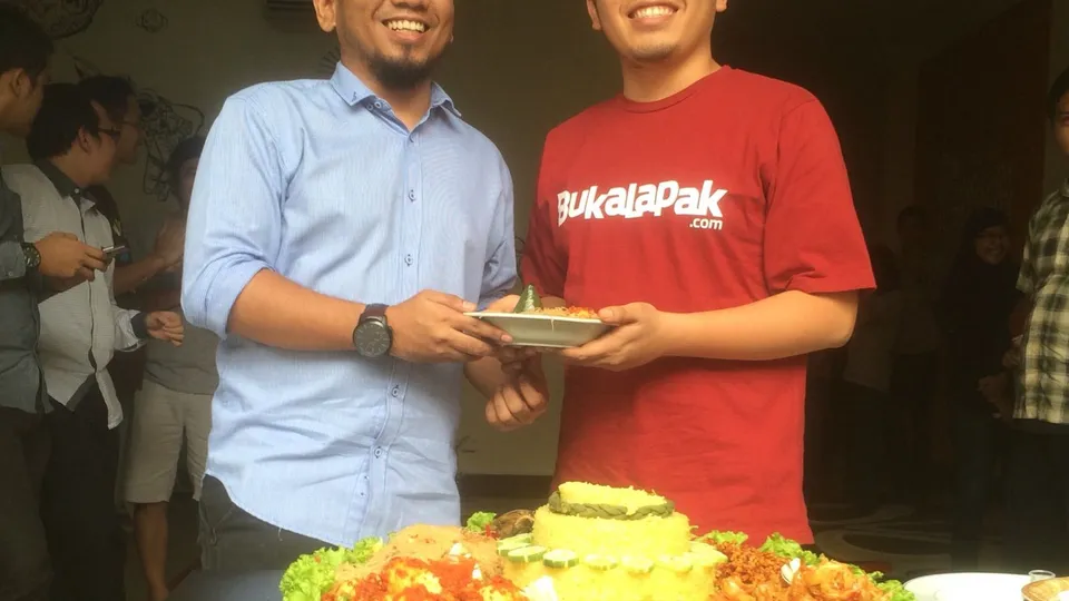 Kehangatan Perayaan Ulang Tahun Suitmedia Yang Ke 6