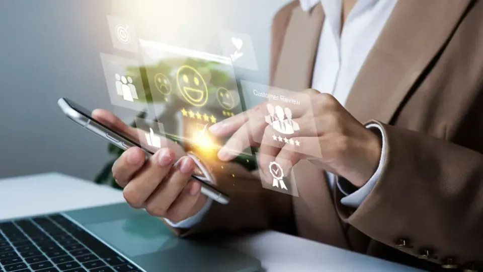 Meningkatkan Pengalaman Pelanggan (CX) dan Personalisasi dengan Sitecore: Strategi Implementasi dari Suitmedia Meningkatkan Pengalaman Pelanggan (CX) dan Personalisasi dengan Sitecore: Strategi Implementasi dari Suitmedia