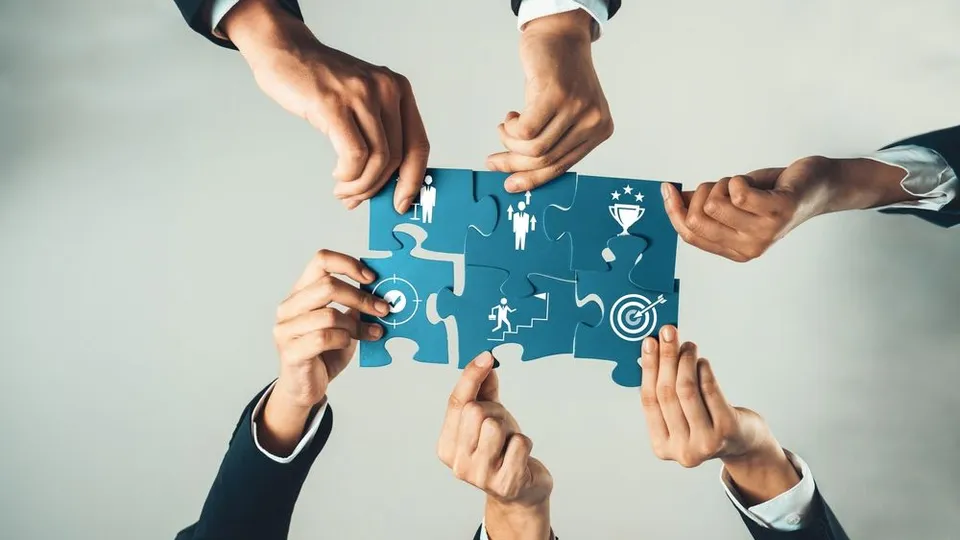 Bukan Sekadar Vendor: Membangun Strategic Partnership dengan Agency untuk Transformasi Digital Brand Bukan Sekadar Vendor: Membangun Strategic Partnership dengan Agency untuk Transformasi Digital Brand